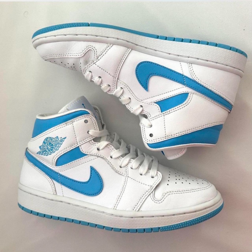 Jordan 1 Mid Unc - White University Blue